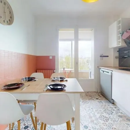 Magnifique T3, Deux Parking Apartman *