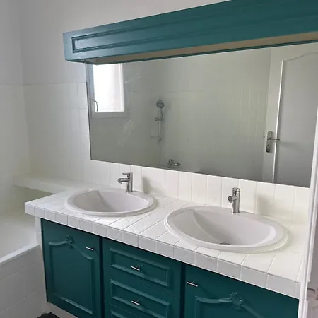 Apartman Magnifique T3, Deux Parking *