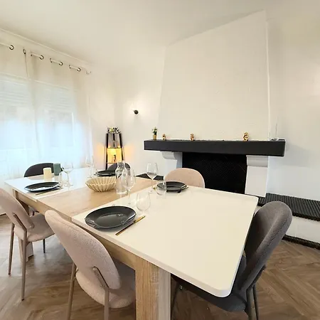 Appartement Magnifique T3, Deux Parking *