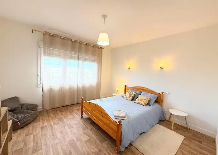 Magnifique T3, Deux Parking アパート *